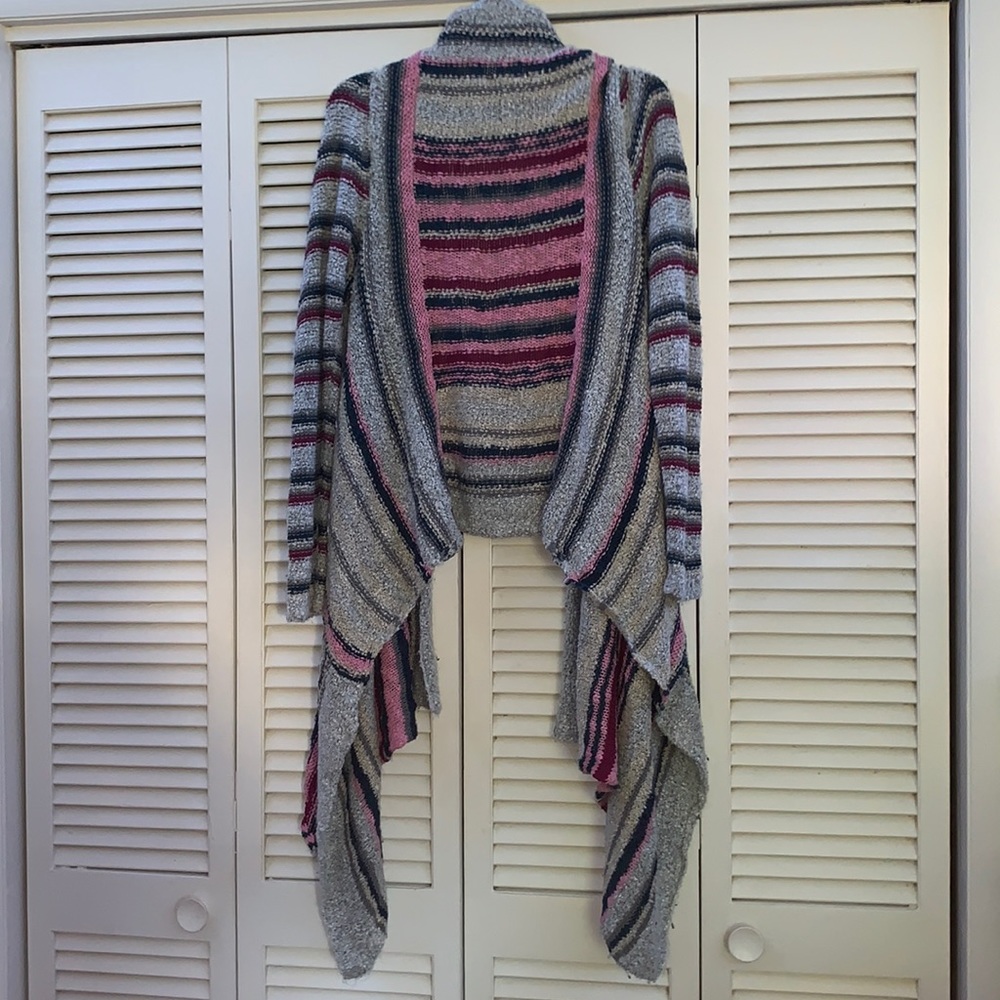 Soft Cardigan - Picture 2 of 3